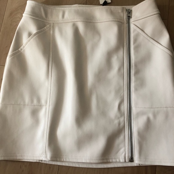 Express white skirt NWT - Picture 1 of 4